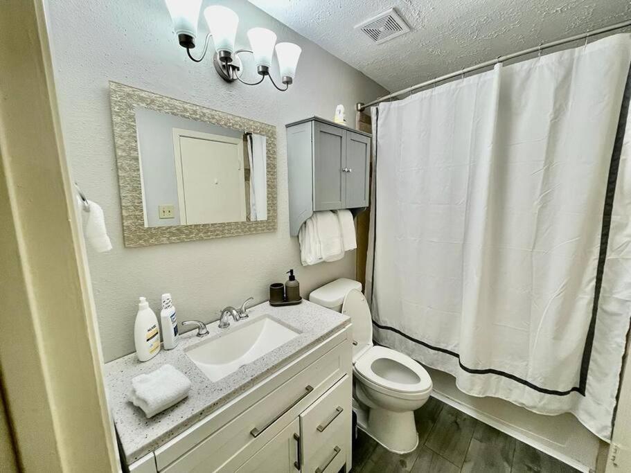 3 Bedroom Entire Home - Centrally Located In Katy, Texas エクステリア 写真