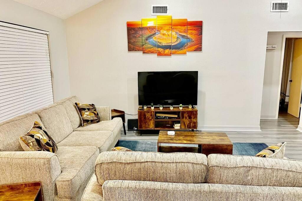 3 Bedroom Entire Home - Centrally Located In Katy, Texas エクステリア 写真