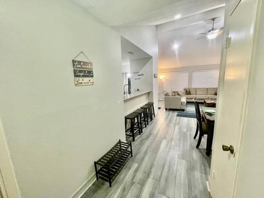 3 Bedroom Entire Home - Centrally Located In Katy, Texas エクステリア 写真