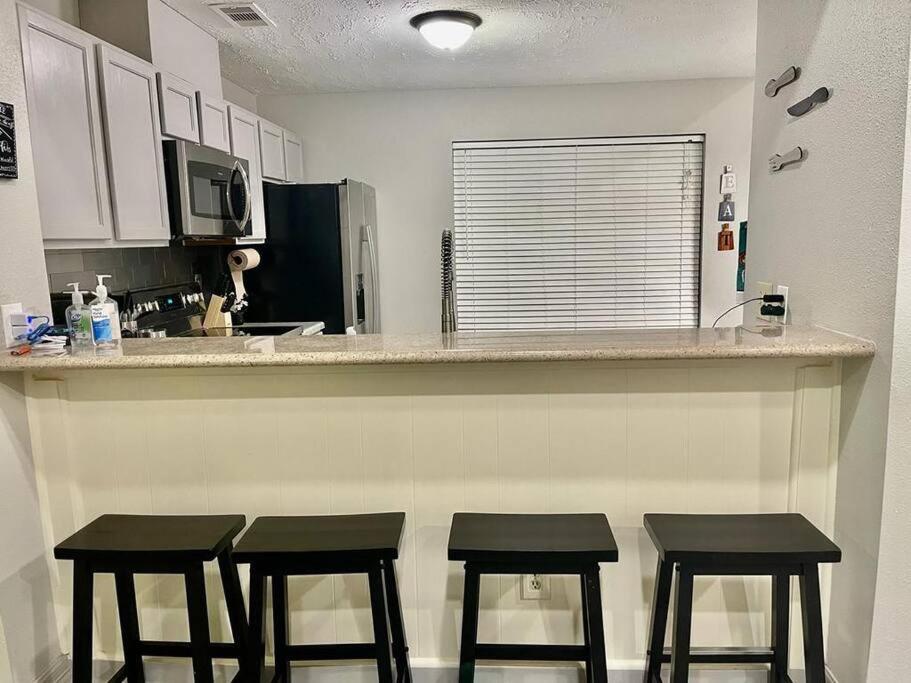 3 Bedroom Entire Home - Centrally Located In Katy, Texas エクステリア 写真