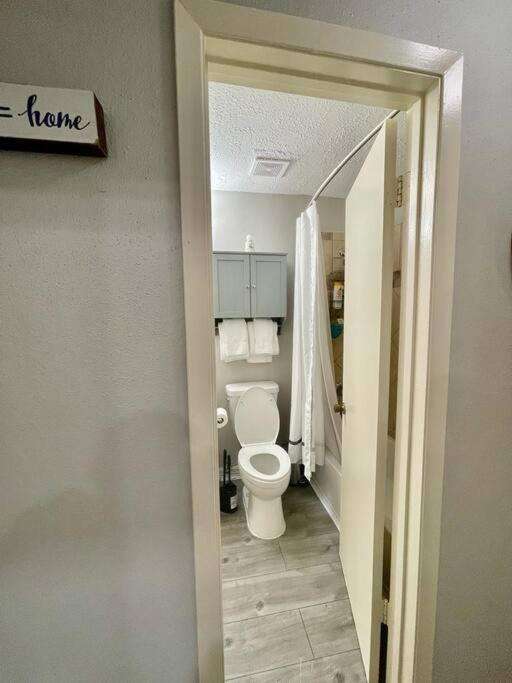 3 Bedroom Entire Home - Centrally Located In Katy, Texas エクステリア 写真